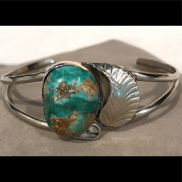 Jewelry - Vintage Navajo sterling turquoise cuff bracelet